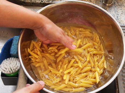 The Food Lab Pronto: Soak Your Pasta for Easy Skillet Baked Ziti | Serious Eats Bow Tie Pasta Recipe, Light Pasta, How To Make Lasagna, Boiling Pasta, Creamy Pasta Dishes, Ricotta Recipes, Easy Skillet, Food Lab, Small Pasta