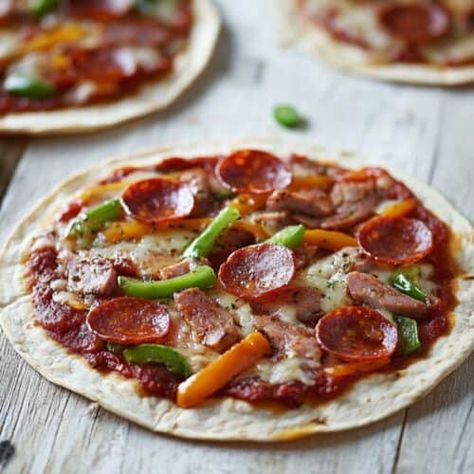 Low Point Pizza | Weight Watchers - Pointed Kitchen Ww Pizza, Weight Watchers Pizza, Weight Watchers Lunches, Turkey Pepperoni, Tortilla Pizza, Low Carb Flour, Weight Watcher Dinners, Sliced Turkey, Tortilla Wraps