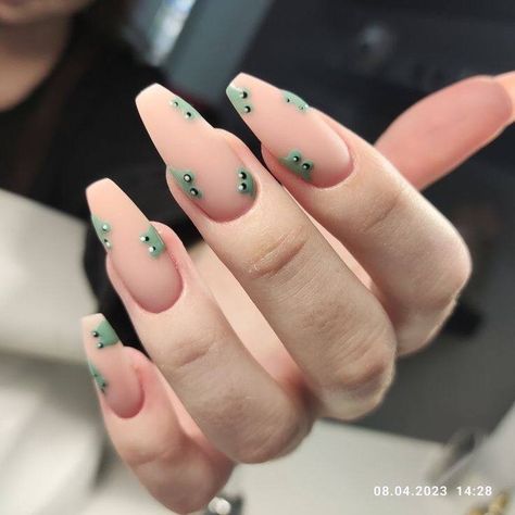 Simple Nail Design, Bird Nail Art, Nail Art Pictures, Wow Nails, Anime Nails, Simple Gel Nails, Minimal Nails, Geometric Nail, Animal Nails