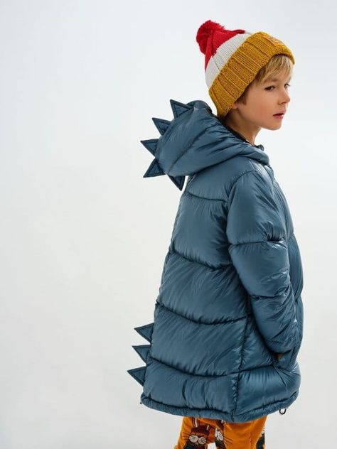 This Kids' Puffy Jacket is the perfect choice to beat the chill. Designed in a regular fit, a dinosaur spike design hood, classic button and zip-through closure and roomy front pockets, kids will be cosy as they run around in this snug winter puffer jacket. Material: Polyester Suggested Size Suggested Age Inch Cm 31.5 80 12-18M 35.4 90 2T 39.4 100 3T 43.3 110 4T 47.2 120 5T 21.2 130 6T *Please allow 1-3cm differences due to manual measurement. Men Suits Blue, Baby Boy Jackets, Girl Dinosaur, Winter Puffer Jackets, Winter Puffer, Fur Hoodie, Womens Prom Dresses, Skirt And Sneakers