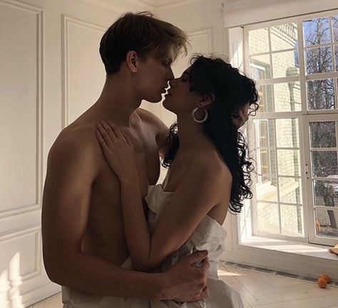 Christina Lauren, The Dark Artifices, Cindy Kimberly, The Love Club, Relationship Goals Pictures, Photo Couple, Cute Relationship Goals, Couple Aesthetic, Hopeless Romantic