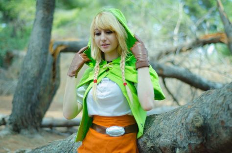 Linkle Cosplay from The Legend of Zelda: Hyrule Warriors Linkle Cosplay, Legend Of Zelda Hyrule Warriors, Zelda Hyrule Warriors, Hyrule Warriors, The Legend Of Zelda, Legend Of Zelda, Zelda, Zelda Characters, Fictional Characters