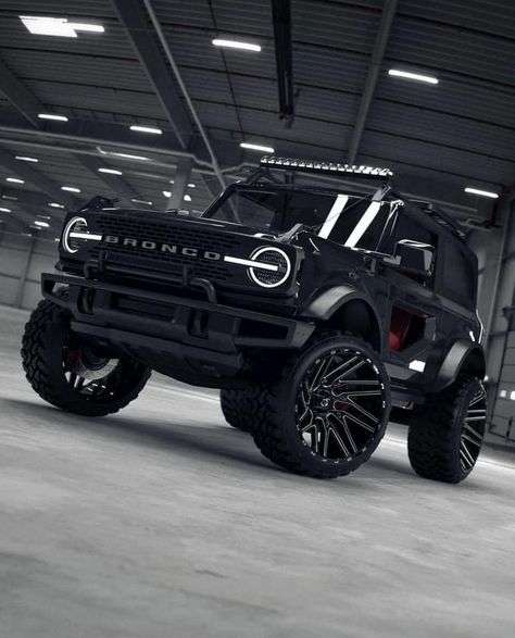 2023 Ford Bronco Wildtrak, Truk Ford, Bronco Car, Mobil Off Road, Futuristic Vehicles, Red Mustang, New Bronco, Suv 4x4, Lifted Ford