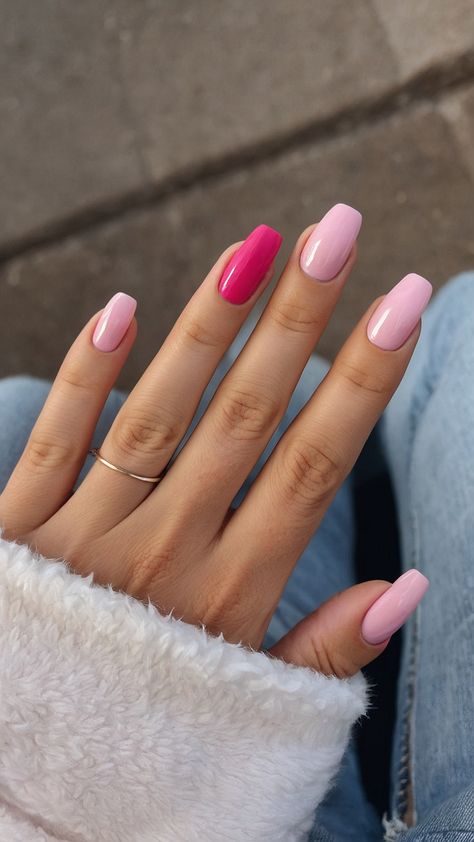 Get ready to embrace the beauty of fall with stunning pink nails that elevate your autumn style In our latest blog post we explore the trendiest shades of fall pink nails for 2024 featuring a delightful mix of soft pastels and vibrant hues that are perfect for the season Discover cute design ideas that incorporate short polish styles ideal for those who prefer a fresh and fun look Whether you're intrigued by classic OPI acrylics or the latest dnd shades weve curated an inspir Pink November Nails, Simple Nail Ideas Pink, Autumn Pink Nails, Autumn Nails Pink, Fall Pink Nails Shades, Fall Nails Pink, Fall Pink Nails, Matte Pink Nails, Marble Nail Designs