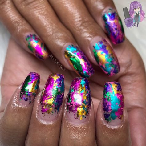 Fall Nail Art For Short Nails, Chrome And Foil Nails, Winter Foil Nails, Foils Nails Designs, Foil Short Nails, Foil Design Nails, Nail Designs With Foil, Nail Foils Designs, Purple Foil Nails