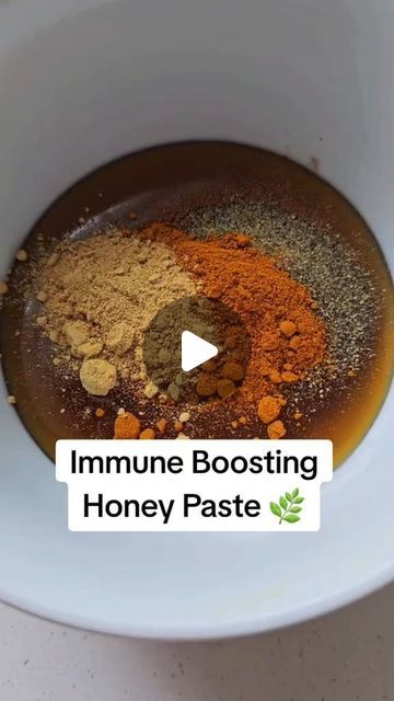 Easy Tiramisu Recipe, Natural Antibiotic, Natural Immune Boosters, Immune Booster, Healthy Plan, Healthy Herbs, Simple Health, Natural Antibiotics, Honey Recipes