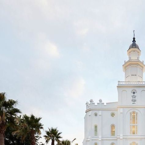 Church Newsroom on Instagram: "The new renovated St. George Utah Temple of The Church of Jesus Christ of Latter-day Saints is ready for public tours. The pioneer-era temple, the faith’s first in Utah and the West, has been under extensive renovation for the past four years. Latter-day Saints participate in the Church’s most sacred ordinances in a house of the Lord. An open house begins later this week. Look inside and learn about the recent upgrades to the house of the Lord in our link in bio." St George Temple, Utah Temples, Temple Pictures, Lds Temples, Saint George, Latter Days, Latter Day Saints, Religious Art, Open House