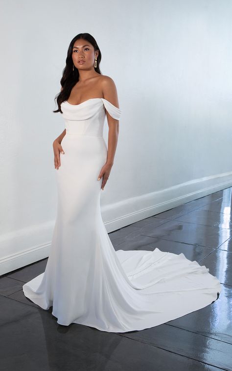 Martina Liana Wedding Dress, Column Wedding Dress, Plus Size Wedding Gowns, Martina Liana, Kleinfeld Bridal, Dream Wedding Ideas Dresses, Classy Wedding, Cowl Neckline, Plus Size Wedding