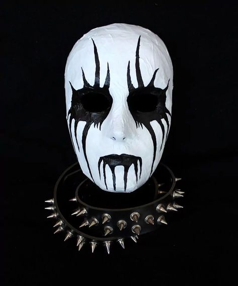 Corpes Paint Black Metal, Corpse Paint Makeup Ideas, Male Corpse Paint, Corpse Paint Woman, Black Metal Face Paint, Metal Goth Makeup, Metal Makeup Men, Corpse Face Paint, Goth Corpse Paint