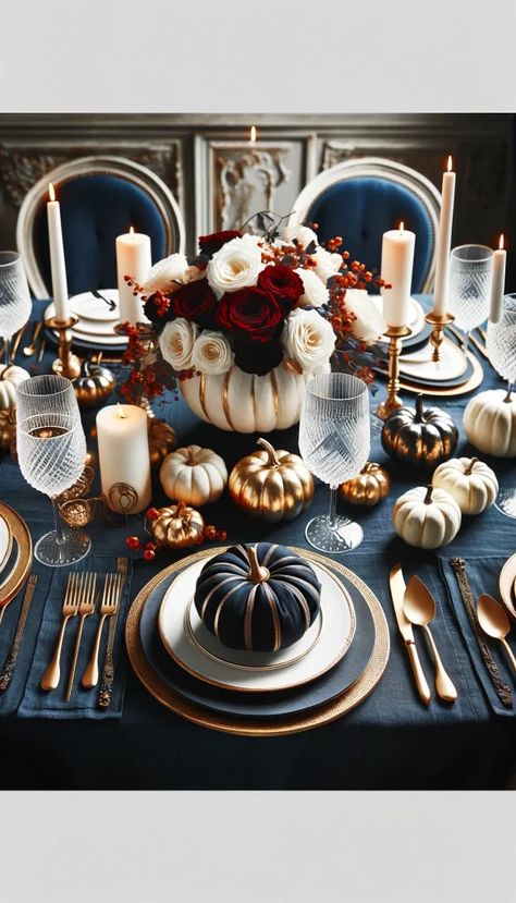 Dark Table Scape, Navy Blue Decor Ideas, Navy And Gold Tablescape, Elegant Fall Table Decor, Beautiful Tablescapes Inspiration, Navy Blue Thanksgiving Table, Old Money Fall Decor, September Tablescapes, Table Settings With Candles