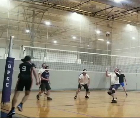 Volleyball Score GIF - Volleyball Score - Discover & Share GIFs Jumping Gif, Mens Volleyball, High Jump, Animated Gif, Cool Gifs, Volleyball, Basketball Court, Gif, Quick Saves