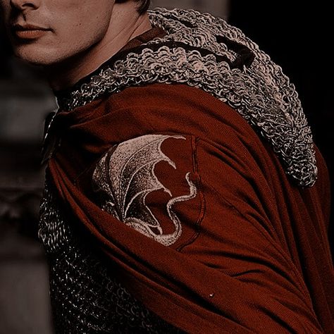 Merlin Season 6, King Arthur Legend, One Piece Aesthetic, Prince Arthur, Merlin Series, Merlin Fandom, Top Tv Shows, Arthurian Legend, Merlin And Arthur