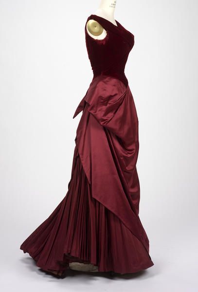 Evening gown | RISD Museum Aerion Targaryen, Victorian Evening Gown, Insane Fashion, Risd Museum, Period Fashion, 3 Musketeers, Velvet Evening Gown, Victorian Gown, Silk Evening Gown