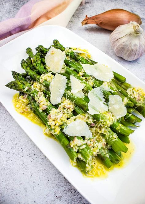 Cold Asparagus, Asparagus Salad Recipe, Low Carb Side, Asparagus Dishes, Cream Of Asparagus Soup, Creamed Asparagus, Salad With Lemon, Asparagus Soup, Asparagus Salad