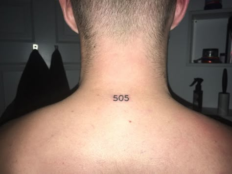 Arctic Monkeys 505 neck tattoo 505 Tattoo Arctic Monkeys, Monkeys Tattoo Ideas, 505 Aesthetic, 505 Tattoo, Arctic Monkeys 505, Monkeys Tattoo, Arctic Monkeys Tattoo, 505 Arctic Monkeys, Monkey Tattoos