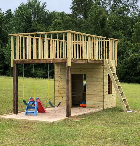 Covered Playground, Playground Diy, Kids Outdoor Spaces, Kids Playhouse Plans, Backyard Fort, Wood Working Projects, Tree House Plans, Backyard Playhouse, Diy Playground