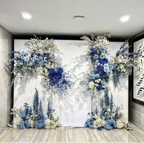 Decor Lamaran Simple, Backdrop Lamaran Simple, Blue Backdrop Wedding, Dekor Engagement Simple, Dekorasi Wedding Simple, Decor Tunangan, Wedding Backdrop Blue, Blue Wedding Backdrop, Backdrop Lamaran