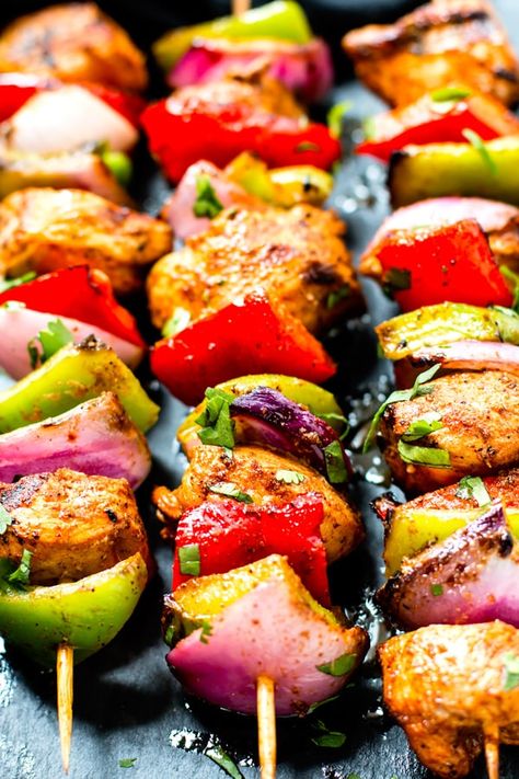 Grilled Fajita Chicken, Fajita Chicken, Boiled Egg Diet Plan, Kabob Recipes, Boiled Egg Diet, Kebab Recipes, Chicken Kabobs, Low Carb Diet Recipes, Healthy Low Carb Recipes