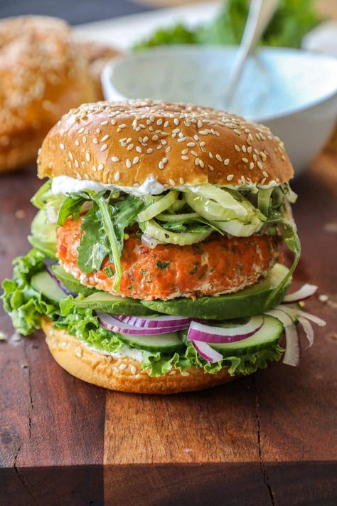 Smoked Salmon Sliders, Smoked Salmon Patties, Smoked Salmon Burger, Traeger Salmon, Salmon Burger Toppings, Traeger Smoked Salmon, Grilled Salmon Burgers, Cedar Plank Grilled Salmon, Salmon Patty