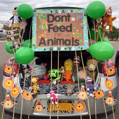 Zoo theme trunk or treat! Zoo Themed Trunk Or Treat Ideas, Animal Themed Trunk Or Treat, Trunk Or Treat Safari Theme, Zoo Trunk Or Treat Ideas For Cars, Stuffed Animal Trunk Or Treat, Bunny Trunk Or Treat Ideas, Trunk Or Treat Animal Theme, Trunk Or Treat Zoo Theme, Animal Trunk Or Treat Ideas