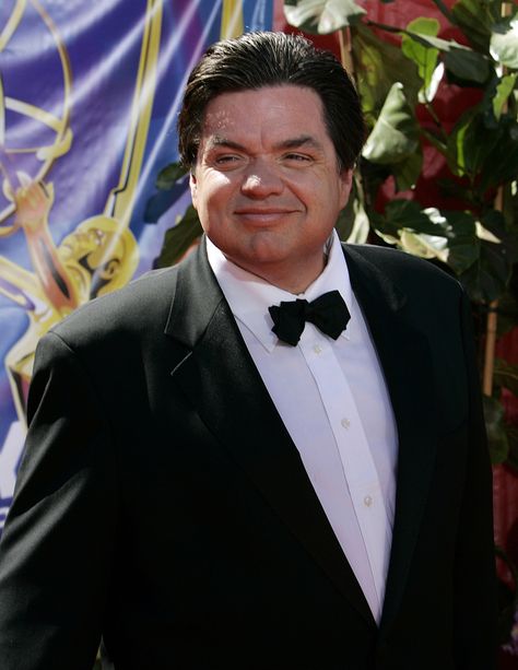 Oliver Platt Oliver Platt, Live Action Movie, Guys And Dolls, Character Actor, Girls Hairstyles Braids, Love Movie, Drama Movies, Live Action, Famous People