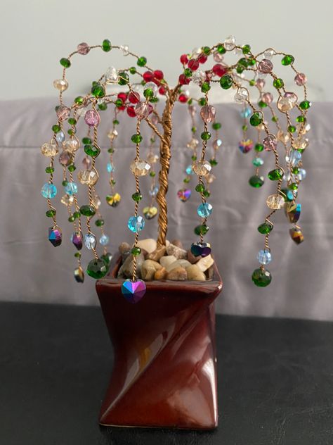 Diy Willow Tree, Wire Trees, Interesting Ideas, Willow Tree, Tree Crafts, Tree Wall, Shower Party, Beaded Flowers, Baby Shower Parties