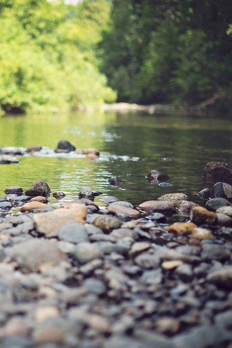 #LakesandStreams Psalm 23, Image Hd, Country Life, The Edge, Fly Fishing, Beautiful World, Wonders Of The World, Happy Places, The Great Outdoors