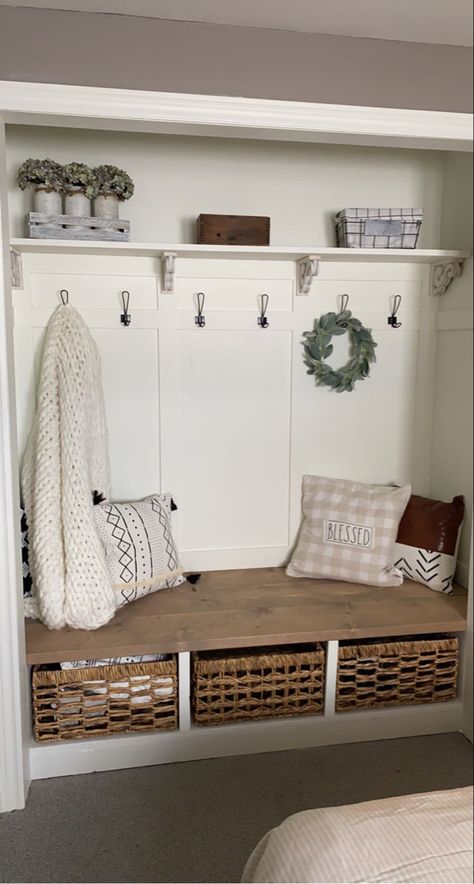 Closet Bench Seat With Storage, Front Closet Bench, Entrance Nook, Mud Closet, Room Closet Makeover, Entryway Closet Makeover, Closet Cubbies, Guest Room Closet, Entrance Closet