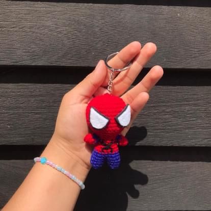 Spiderman Gifts, Bf Gifts, Crochet Keychain, Diy Crochet Projects, Crochet Gifts, Diy Crochet, Crochet Projects, Spiderman, Amigurumi