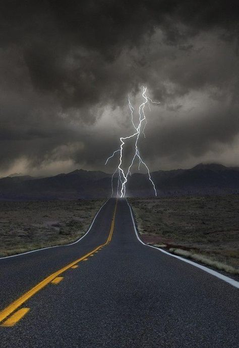 Awesome! Electrical Storm on the road pic.twitter.com/dk0hMM6qDi Lightning In The Sky, Lightning Photography, Wild Weather, Thunder And Lightning, Lightning Storm, Lightning Strikes, Lightning Bolt, Tornado, Amazing Nature