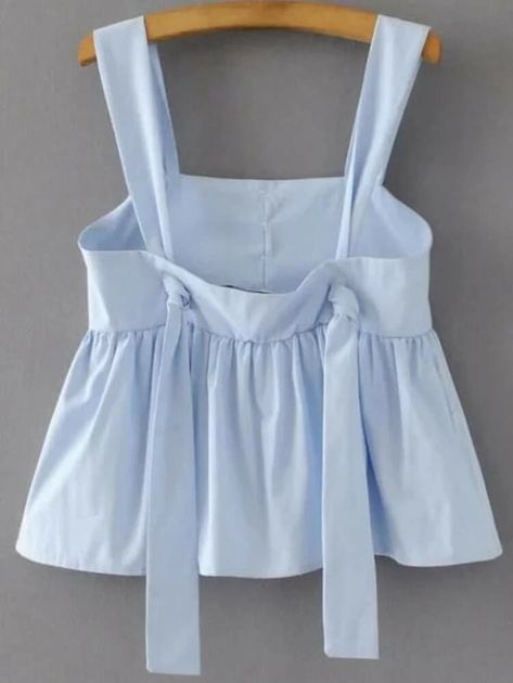 Diy Tops, Frill Tops, Looks Street Style, Diy Sewing Clothes, Crop Top Outfits, Casual Style Outfits, Sewing Clothes, Fashion Sewing, Shirt Women