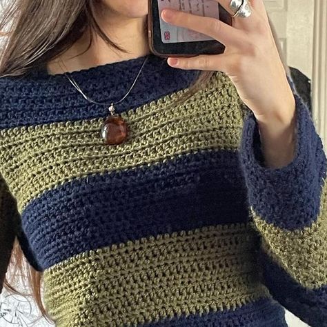 @ttcrochett on Instagram: "cute freehanded green and navy blue stripy jumper 🧞‍♂️surprisingly quick to make" Jumper Crochet, Green Jumper, Navy Jumper, Brown Crochet, Green Jumpers, Crochet Jumper, Blue And Brown, Christmas Market, Blue Green