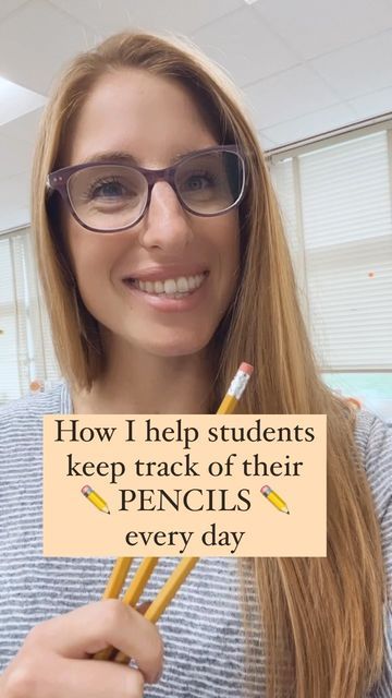 Classroom Management Tips, Star Students, 2nd Grade Teacher, Second Grade Teacher, School Pencils, Kid Hacks, Student Desks, Teacher Organization, Pencil Eraser