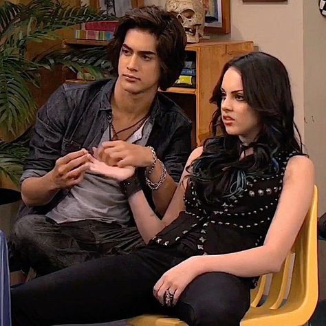 Jade E Beck, Jade Victorious, Jade And Beck, Empress Sissi, Liz Gilles, Beck Oliver, Victorious Cast, Tv Show Couples, Jade West