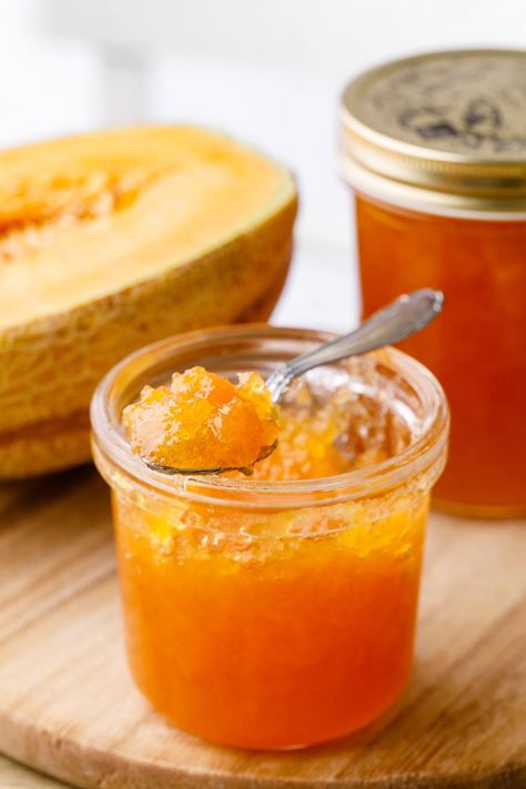 Cantaloupe Jelly, Canning Jelly Recipes, Cantaloupe Drink, Cantaloupe Juice, Cantaloupe Recipes, Baked Good, Honey Lime, Jelly Recipes, On Toast