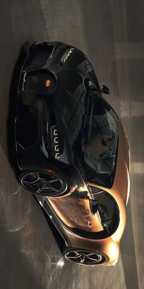 (°!°) 2023 Bugatti Chiron Super Sport "Golden Era".. image is provided and enhanced by Keely VonMons. Bugatti Golden Era, Bugatti Chiron Super Sport, Super Car Bugatti, Car Seat Poncho, Cool Truck Accessories, Ford Mustang Car, Vintage Poster Design, Bugatti Cars, Pimped Out Cars