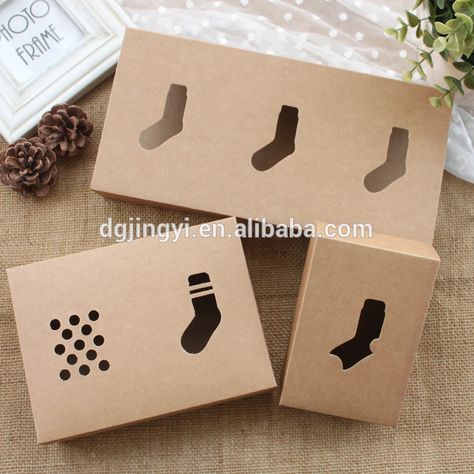 Plastic Packaging Design, Sock Display, Packaging Storage, Sock Storage, Socks Packaging, Clothing Packaging, Fashion Packaging, Box Packaging Design, How To Make Box