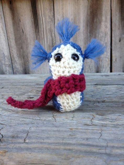 16 products for '80s kids who haven't stopped loving Labyrinth Crochet Labyrinth, Labyrinth Crochet, Labyrinth Worm, Crochet Cross, Yarn Projects, Crochet Gifts, Crochet Dolls, Crochet Animals, Yarn Crafts