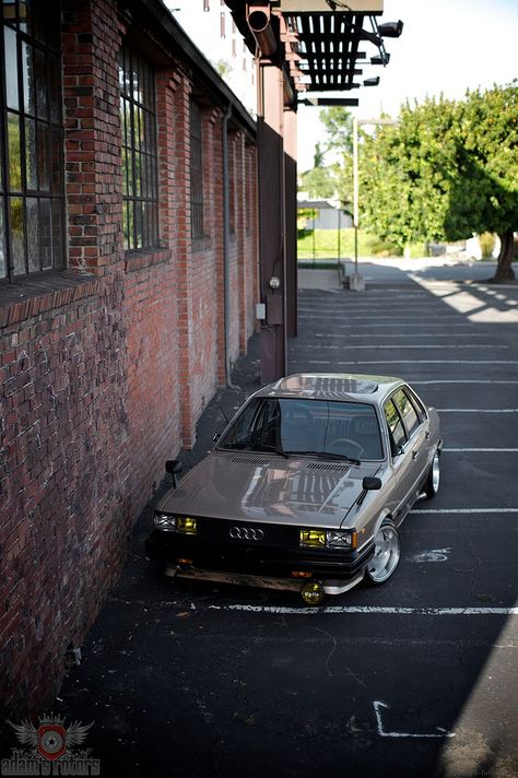 Car Fabrication, Dream Cars Audi, Audi 200, Cars Audi, Audi 80, Good Looking Cars, Ford Mustang Car, Audi 100, Pimped Out Cars