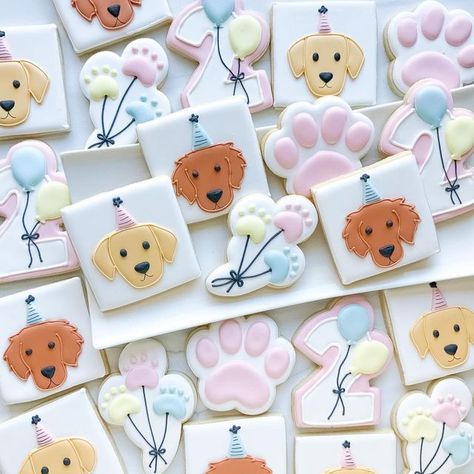 Dog Themed Birthday Party Cookies, Go Dog Go Cookies, Puppy Theme Cookies, Puppy Dog Cookies, Puppy Birthday Party Cookies, Golden Retriever Cookies Decorated, Dog Birthday Cookies Decorated, Dog Themed Birthday Cookies, Dog Party Cookies