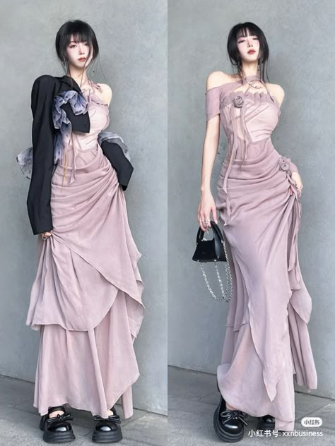 Prom Dresses Douyin, Asian Evening Dress, Douyin Prom Dress, Queen Outfits Royal, Douyin Dress, Beautiful Gown Designs, Douyin Fashion, Dress Reference, Vintage Slip Dress