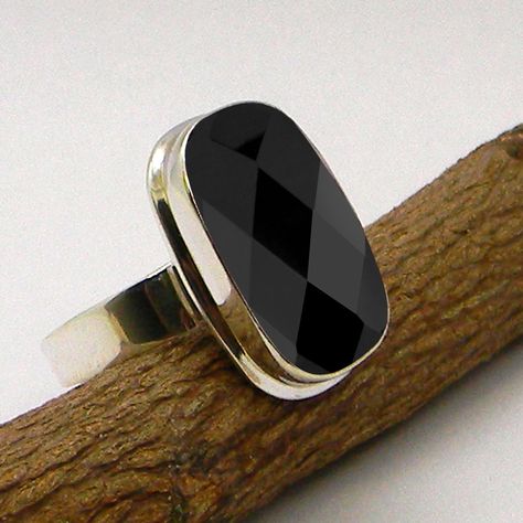 Excited to share the latest addition to my #etsy shop: Black Onyx 925 sterling silver ring ! Onyx Handmade jewelry ! Solid silver ring ! middle finger ring ! Gemstone ring ! Unisex jewelry ! Gift https://etsy.me/3LJsZGR #unisexadults #bezel #minimalist #no #silver #yes Middle Finger Ring, Precious Rings, Black Onyx Stone, Unisex Jewelry, Onyx Stone, Ring Gemstone, Finger Ring, Ring Finger, Online Gifts