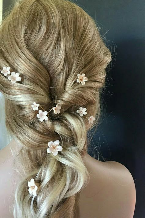 Cute Floral Hairstyles, Bridal Hair Decorations Flower, Flower Pins For Hair, Hair Flower Pins, Debut Hairstyles, Flower Hair Pins Wedding, Bridal Floral Headpiece, Floral Hair Pins, Flower Hair Pins