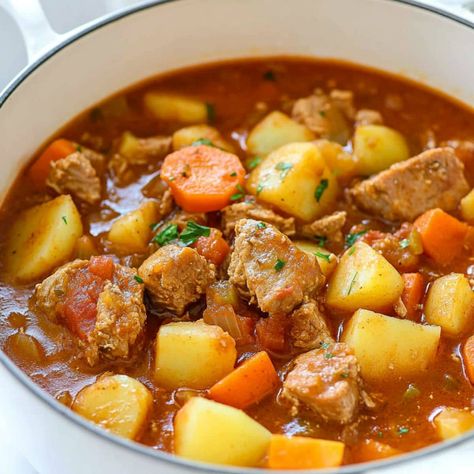 Pork Crockpot Soup Recipes, Pork Stew Meat Recipes Easy, Pork Chunks Recipes Easy, Pork Soups And Stews, Pork Pieces Recipes, Pork Rib Stew, Pork Chop Stew, Pork Stew Meat Recipes, Cubed Pork Recipes