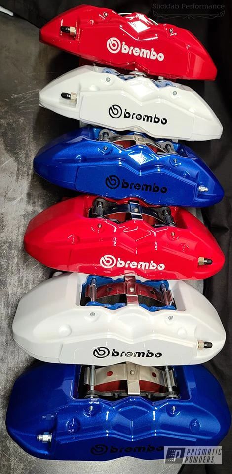 Brake Caliper Paint Ideas, Red Rims Car, Caliper Paint, Black And Red Rims Wheels, Blue Brake Calipers, Brembo Brakes, White Car, Clear Vision, Kia Optima