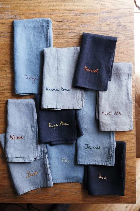 Embroidered Names, Diy Napkins, Childrens Artwork, Fabulous Diy, Embroidered Napkins, Personalized Napkins, Family Keepsakes, 자수 디자인, Personalized Embroidered