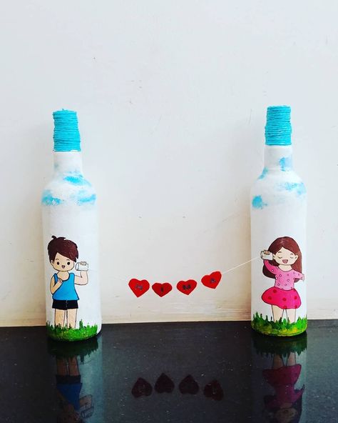 Tales_of_my_Artistry on Instagram: “U r worth every mile between us 💑DM for orders 😊#bottleart #bottlepainting #diyhomedecor #pairbottleart” Small Glass Bottles Art, Small Bottle Art, Bottle Paintings, Beer Bottle Art, Bottle Art Projects, Chicken Starter, Beer Bottle Crafts, Bottle Paint, Indian Room