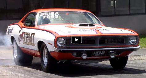 Wheelstanding Plymouth HEMI Cuda | Drag Racing Chrysler Hemi, Plymouth Hemi Cuda, Hemi Cuda, Nhra Drag Racing, Mopar Muscle Cars, Mopar Muscle, Vintage Race Car, Drag Cars, American Cars