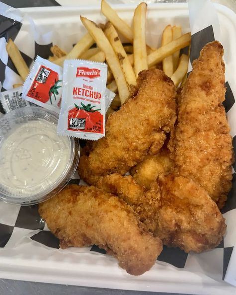 Enjoying some crispy chicken tenders and fries! 🍗🍟 #chickentenders #fries #comfortfood #foodie #delicious #foodstagram #snacktime #crispy #yum #instafood #tasty #tastyfood Chicken Fingers And Fries, Chicken Tenders And Fries, Tenders And Fries, Crispy Chicken Tenders, Kitty Accessories, Hello Kitty Accessories, Chicken Fingers, Crispy Chicken, Chicken Tenders