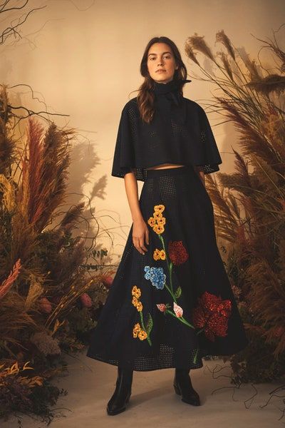 Lela Rose Pre-Fall 2020 Collection - Vogue Mexico Fashion, Runway 2020, Lela Rose, Fashion Goals, Fashion 2020, Vogue Paris, Fashion Fabric, Pre Fall, Passion For Fashion